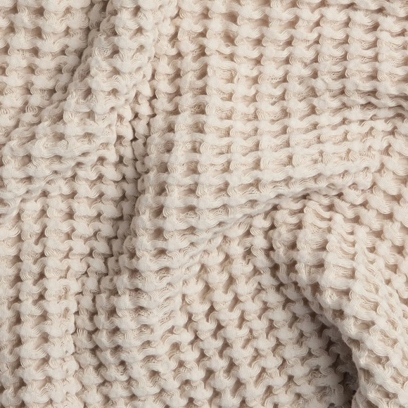 Set of 2 Waffle Bath Towels in Bone- Parachute Home - Picture 1 of 3